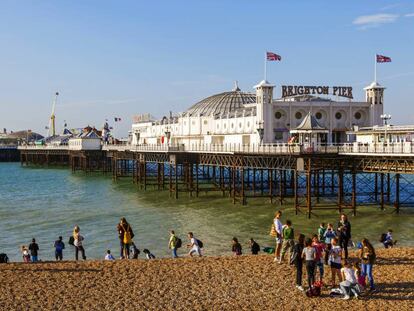 El Brighton Pier, uno de los iconos de esta ciudad balneario en la costa del sur de Inglaterra, una de las que más estudiantes de inglés atrae.