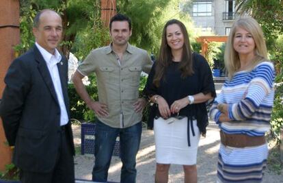 Patxi Arratibel, Iñaki López, Isabel Muela y Blanca Baena en el acto de presentación del programa.