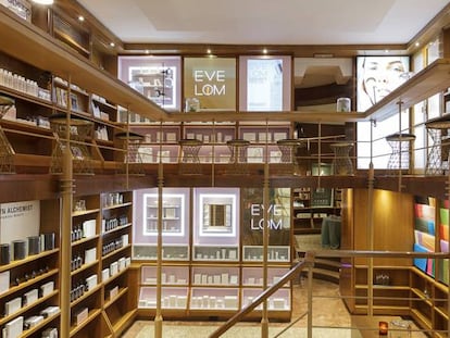 La antigua librería Marcial Pons convertida en tienda de cosmética.
