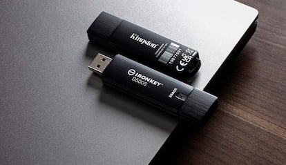 Pendrive Kingston IronKey D500S que tiene cifrado