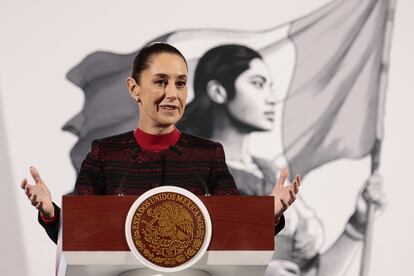 Claudia Sheinbaum durante la conferencia de prensa matutina este mircoles, en el Palacio Nacional.