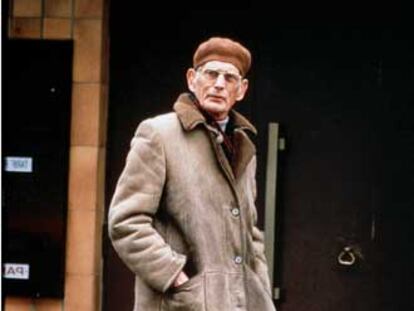 Samuel Beckett, en una fotografía tomada en París en 1986.