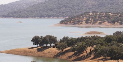 Embalse del Huesna.