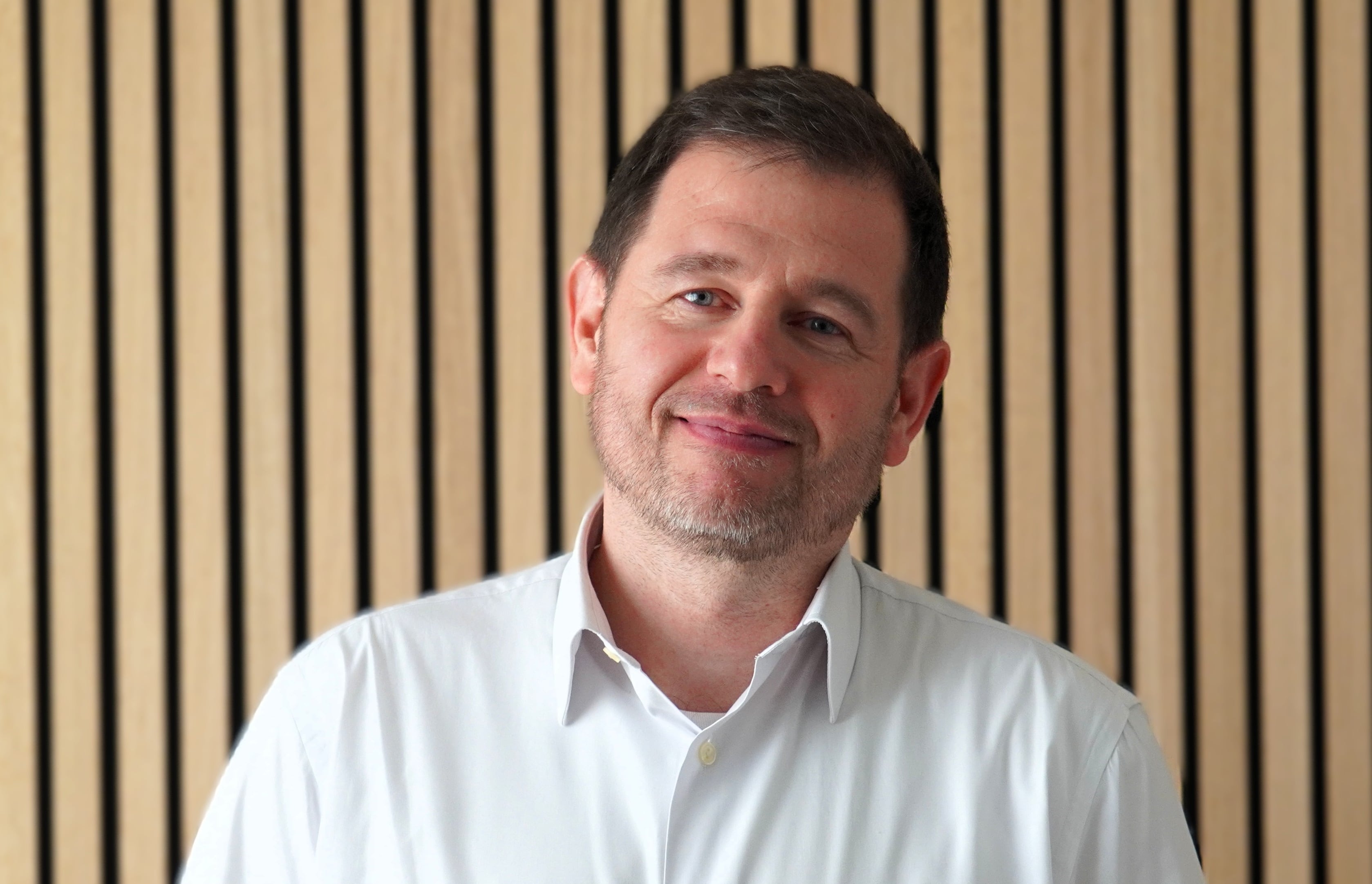 Justo Hidalgo, doctor en Ciencia de Datos: “Existen capacidades que surgen de la IA a partir de cierta complejidad y son impredecibles”