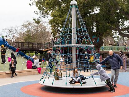 Magical Bridge playground, un espacio totalmente accesible, en Palo Alto (CA), 2020. 