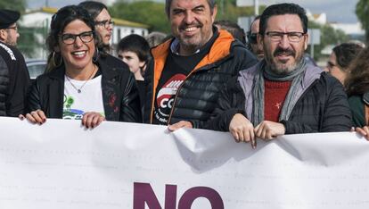 Teresa Rodríguez, durante la última manifestación contra el almacén de gas en Doñana.
