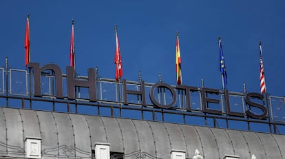 Una de las fachadas de un hotel de NH en Madrid. 