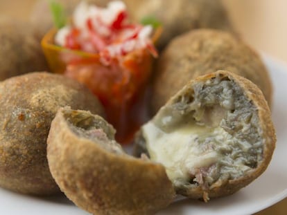 Bolinho de berinjela com queijo do Bar do Berinjela, no Tatuapé