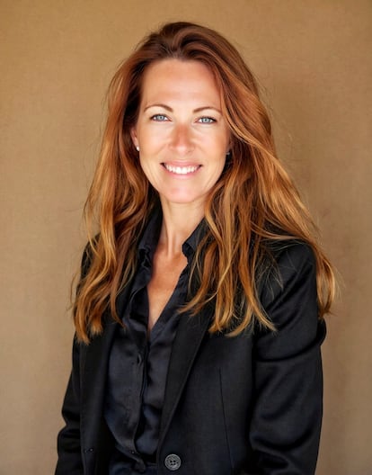 Mireia Vidal se incorpora a MasOrange como directora de personas. Llega procedente de Netflix, donde era responsable de la función de recursos humanos para el sur de Europa. Anteriormente, en L’Oréal, lideró el proceso de transformación digital así como la integración de  filiales, promoviendo un modelo de liderazgo más colaborativo, humanista e innovador. Durante sus 25 años de trayectoria profesional, ha trabajado también en Google y Almirall.