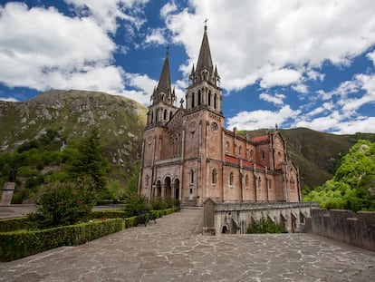 La basílica de Covadonga en Asturias, en una imagen de archivo.