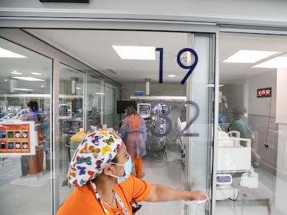 La UCI del Hospital Gregorio Marañón, donde el miércoles se confirmaron los dos primeros casos de la subvariante BA.2 en Madrid.