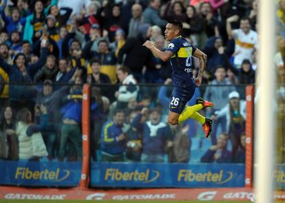 Ricardo Centuri&oacute;n celebra su gol el pasado domingo.