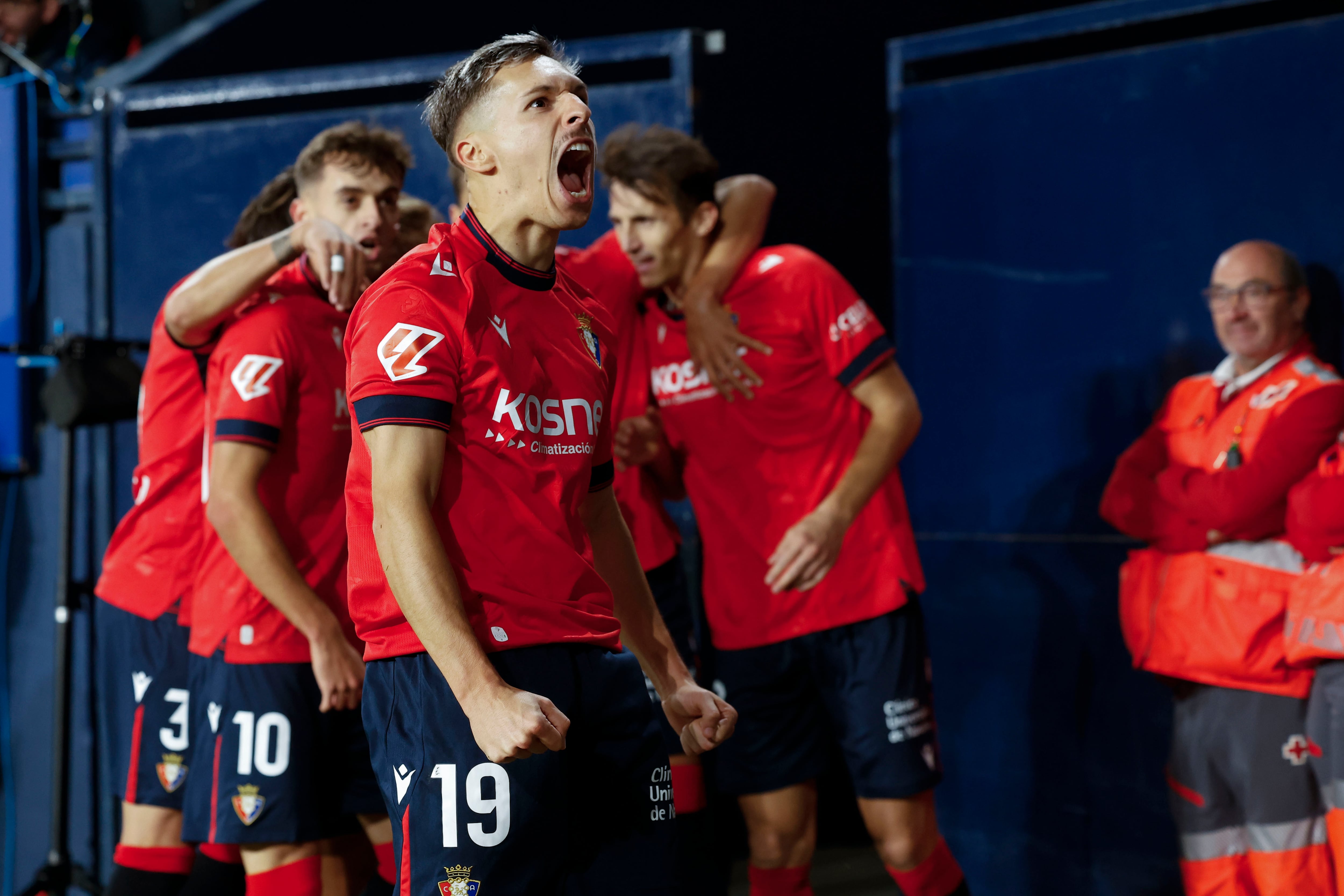 Osasuna – Barcelona, en directo | Bryan Zaragoza marca el segundo para los rojillos