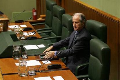 Juan María Atutxa, en la presidencia del Parlamento Vasco, en la pasada legislatura.