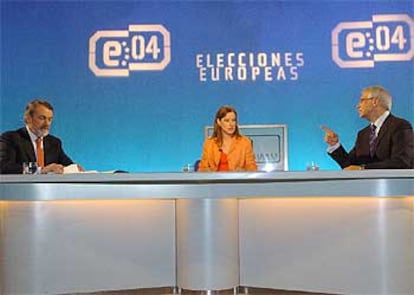Un momento del segundo cara a cara televisivo que ha enfrentado a los cabezas de lista de PP y PSOE en Antena 3.