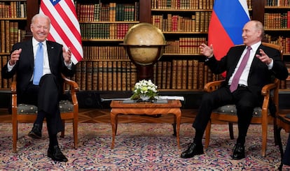 Joe Biden e Vladimir Putin, durante seu encontro de 16 de junho em Genebra (Suíça).