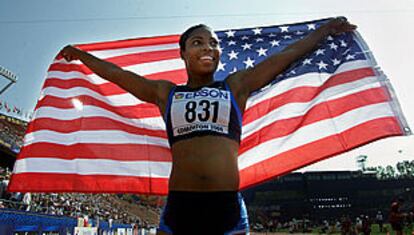 Gail Devers se ha hecho con la victoria en los 100 metros vallas femeninos.