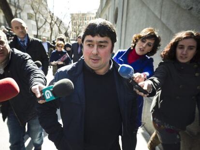 Businsessman Jos&eacute; Antonio Espi&ntilde;eira after testifying Tuesday before the Supreme Court. 