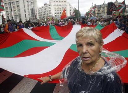 Un momento de la marcha que discurrió por el centro de Bilbao.