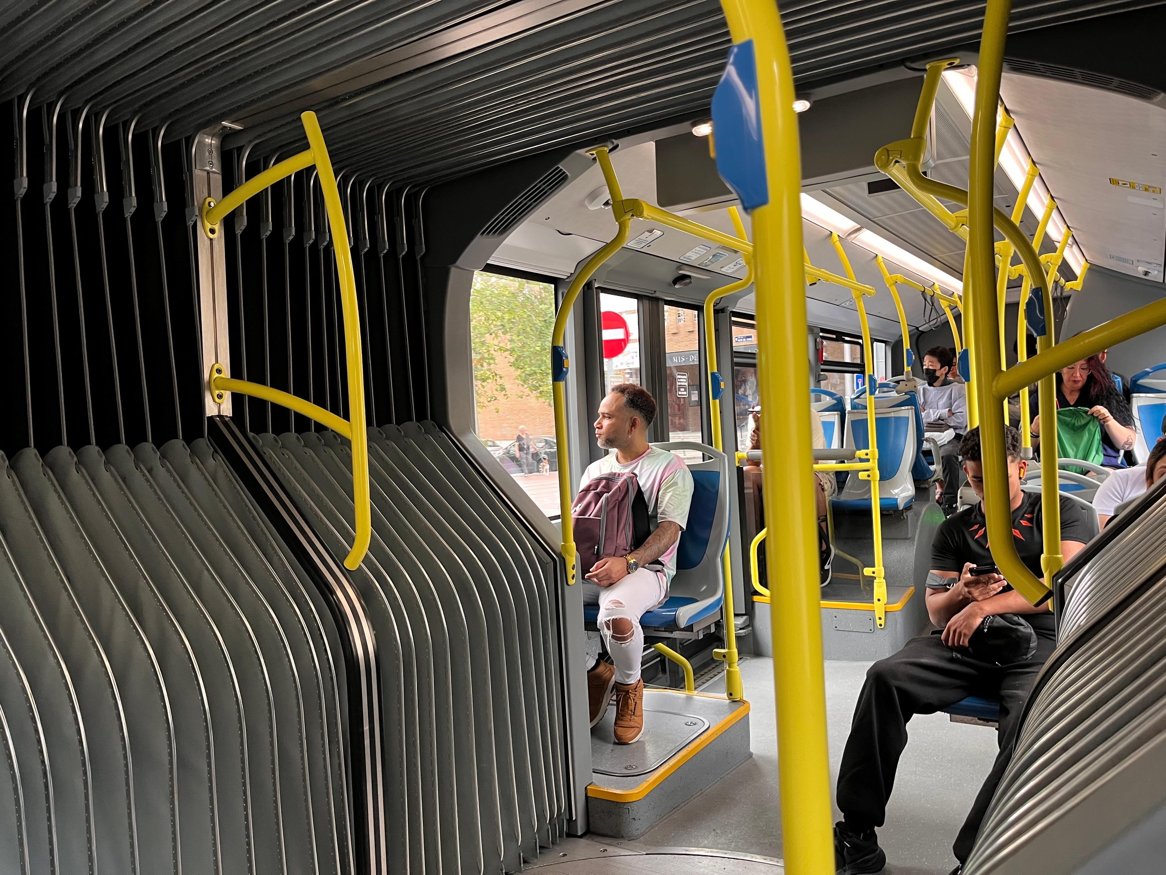 La PAU en la Complutense con la línea 6 de metro cerrada: alternativas de transporte público