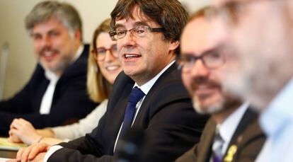 Reunió de Puigdemont amb el seu grup parlamentari a Berlín.