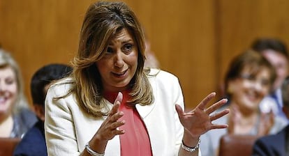 La presidenta de Andaluc&iacute;a, Susana D&iacute;az, durante la sesi&oacute;n de control en el Parlamento andaluz.