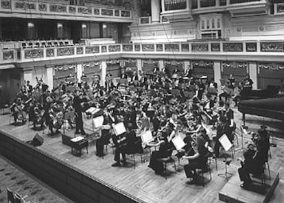 La Orquesta Mundial de Juventudes Musicales, en una actuación de 1983.
