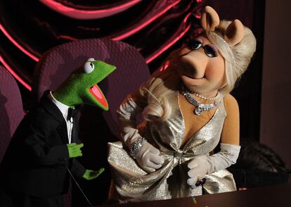 La rana Gustavo y la cerdita Peggy, durante su actuación en los Oscar.