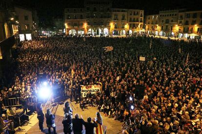 Protesta a la plaça Major de Vic.