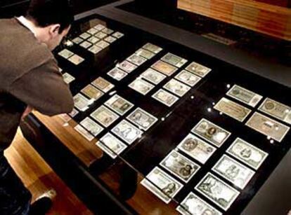 Exposición <i>De la pesseta a l'euro</i>, que se presenta en Girona.