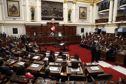 Vista general del pleno del Congreso de Perú en septiembre 2022.