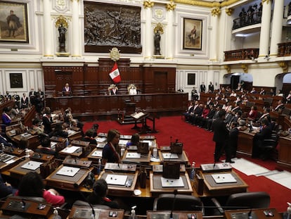 Vista general del pleno del Congreso de Perú en septiembre 2022.