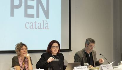 Rodríguez (izquierda), Gregori y Subirana, durante el acto informativo  del miércoles en Barcelona.