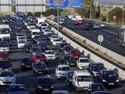 Gridlock on one of Madrid's exit roads at the start of a long weekend.