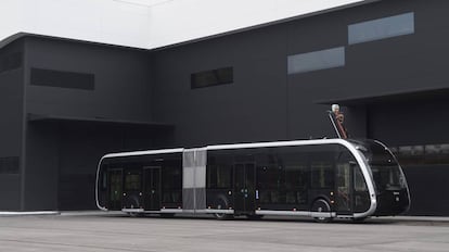 Prototipo del autobús articulado 100% eléctrico que Irizar construirá para la ciudad de Amiens (Francia).
