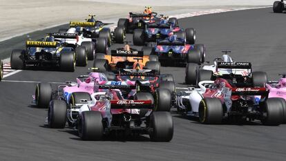 Pilotos durante el Gran Premio de Hungría celebrado en el circuito de Hungaroring en Mogyorod.