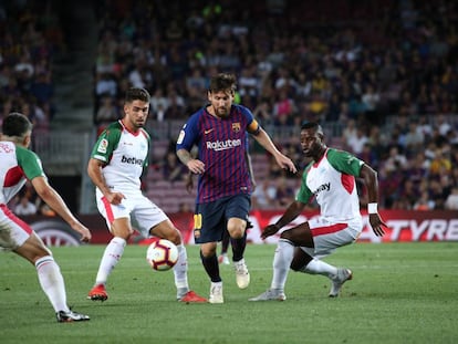 Messi, en una acción del encuentro ante el Alavés.