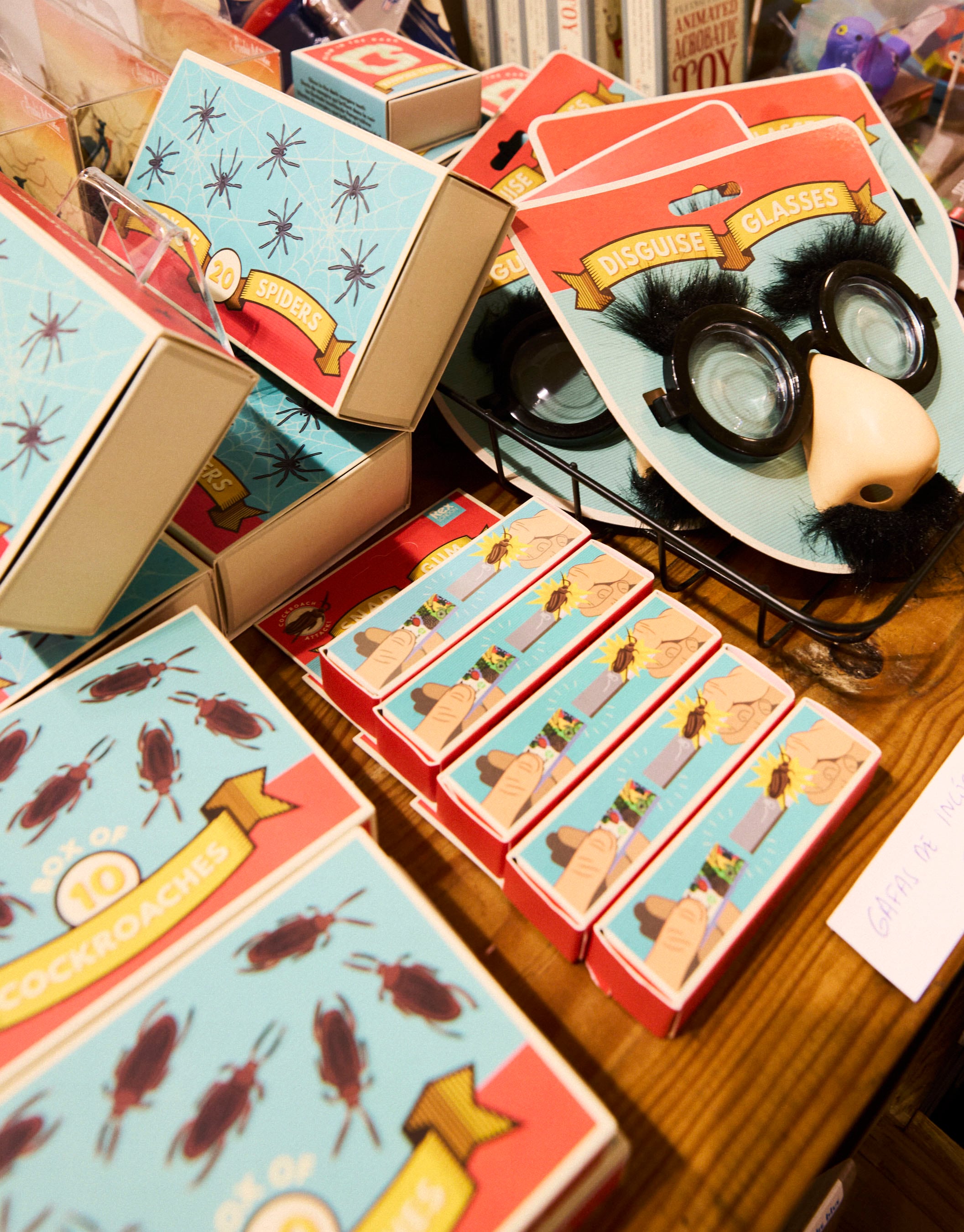 Un rincón de la tienda La Llama, en Barcelona.