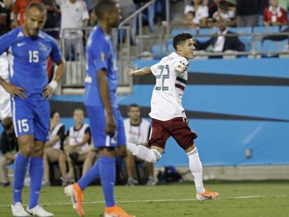 Los martiniqueños lamentan un gol de México.