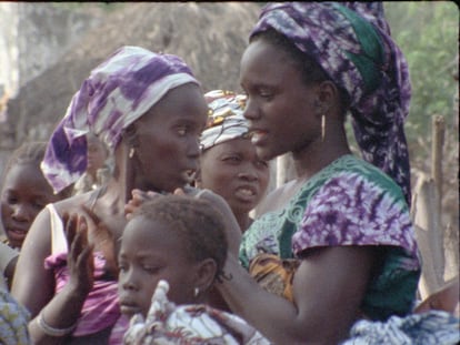 Fotograma de 'Fad'jal', película de Safi Faye.