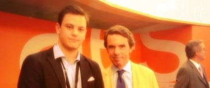 Jaime Mora, pictured with ex-PM José María Aznar.