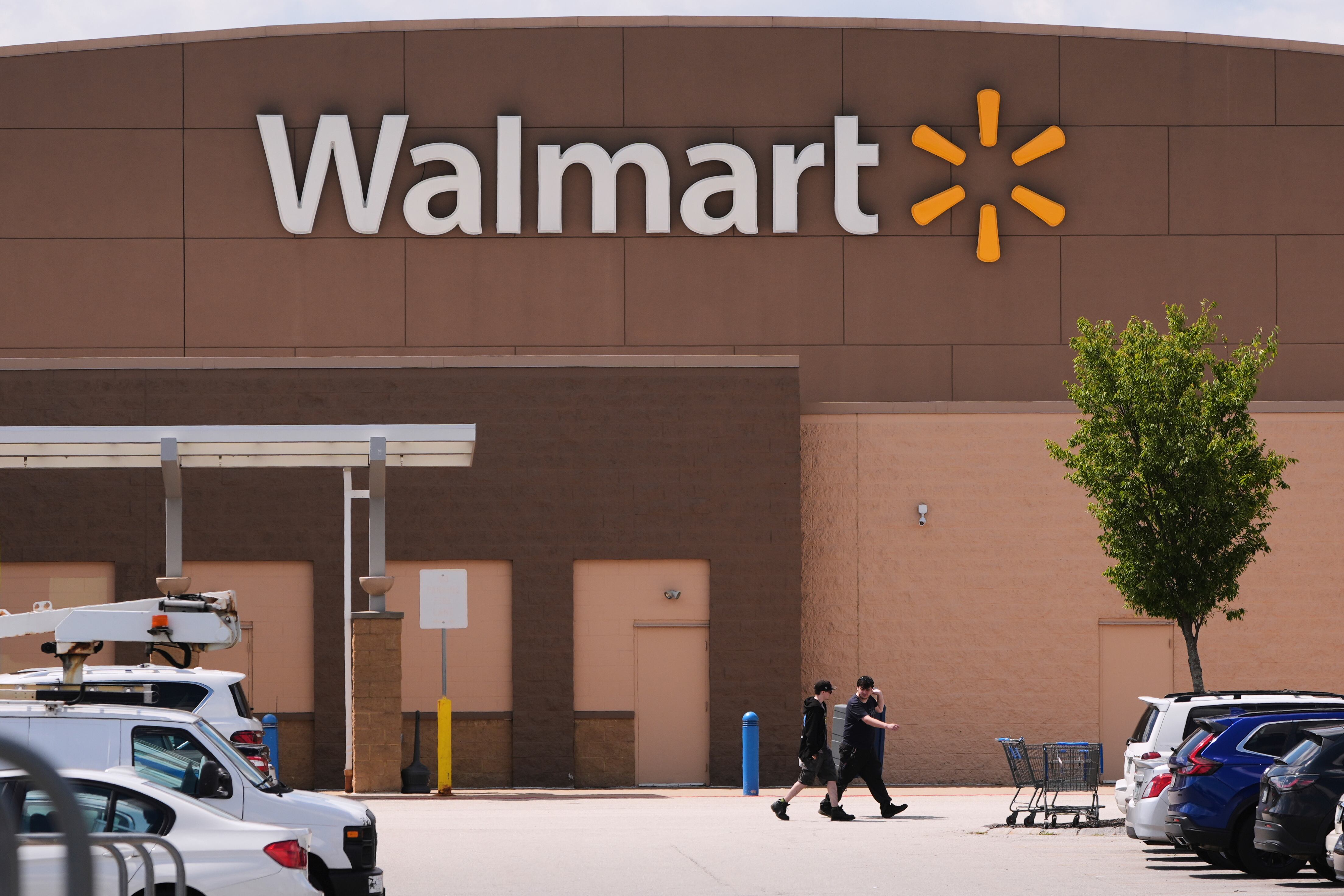 Exterior de un supermercado Walmart en Manchester, en el estado de Nuevo Hampshire.