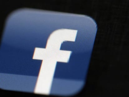 Facebook pone en marcha medidas para combatir las noticias falsas.