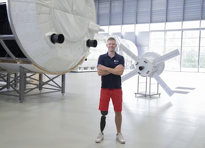 John McFall parastronauta