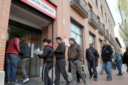 El paro bajó por cuarto mes y registró 42.059 desempleados menos en julio