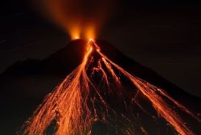 Volc&aacute;n Arenal, en el parque natural del mismo nombre.