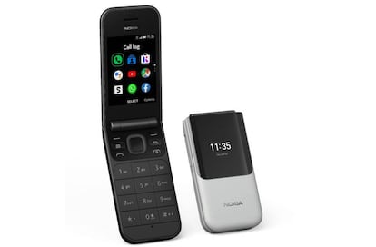 Nokia 2720 Flip.