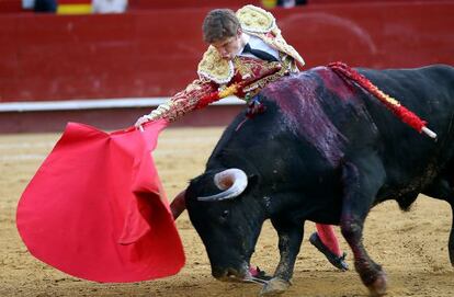 El Juli, en un momento de la faena a su primer toro.