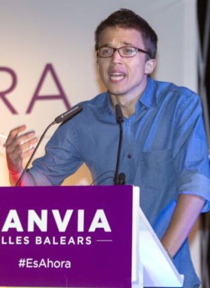 Podemos' secretary for politics, Iñigo Errejón, at a party rally in Palma de Mallorca. EFE/MONTSERRAT T DIEZ