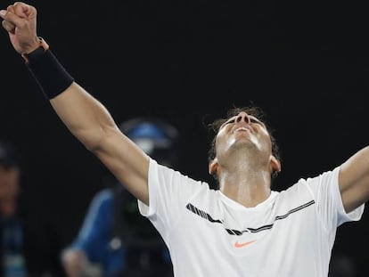 Rafa Nadal celebra su victoria ante Dimitrov en las semifinales del Open de Australia